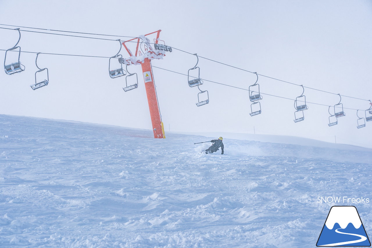 ニセコ東急グラン・ヒラフ｜積雪400cm！ニセコの『PowderSnow』を味わい尽くす、贅沢な時間♪